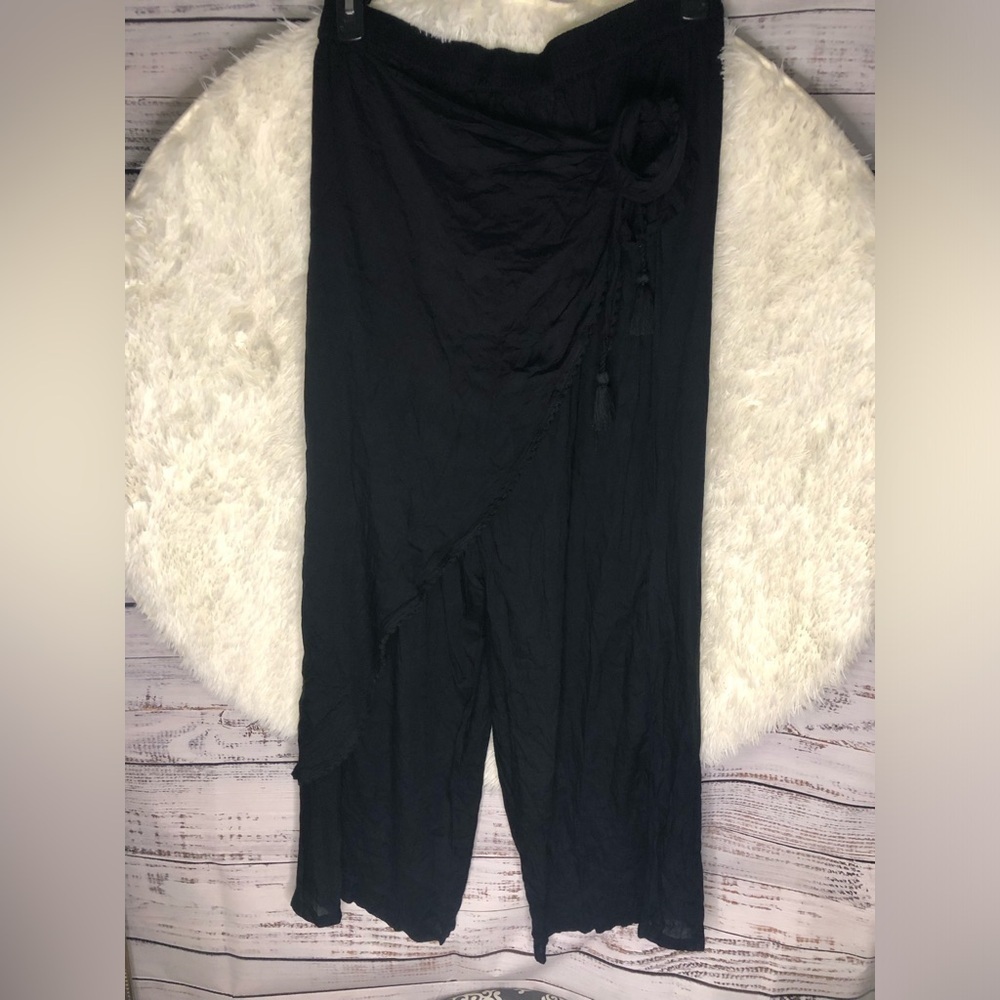 VENUS Black Swim Coverup Wrap pants size Large NWOT